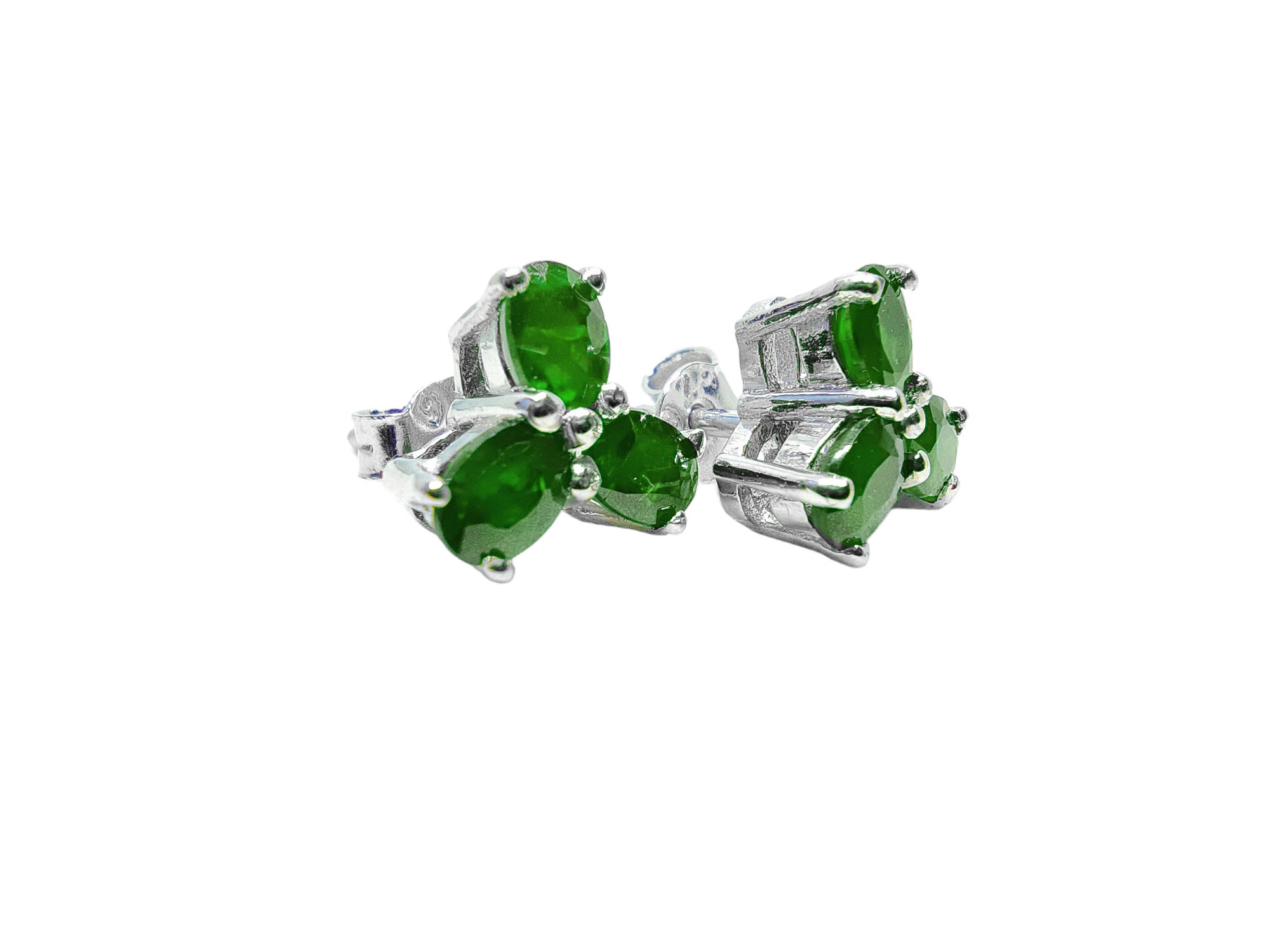 Natural Emerald Ear Studs Genuine Emerald Flower Ear Studs May Birthstone Emerald Stud Earrings 925 Silver Emerald Birthstone Ear Stud Green Emerald EarStud