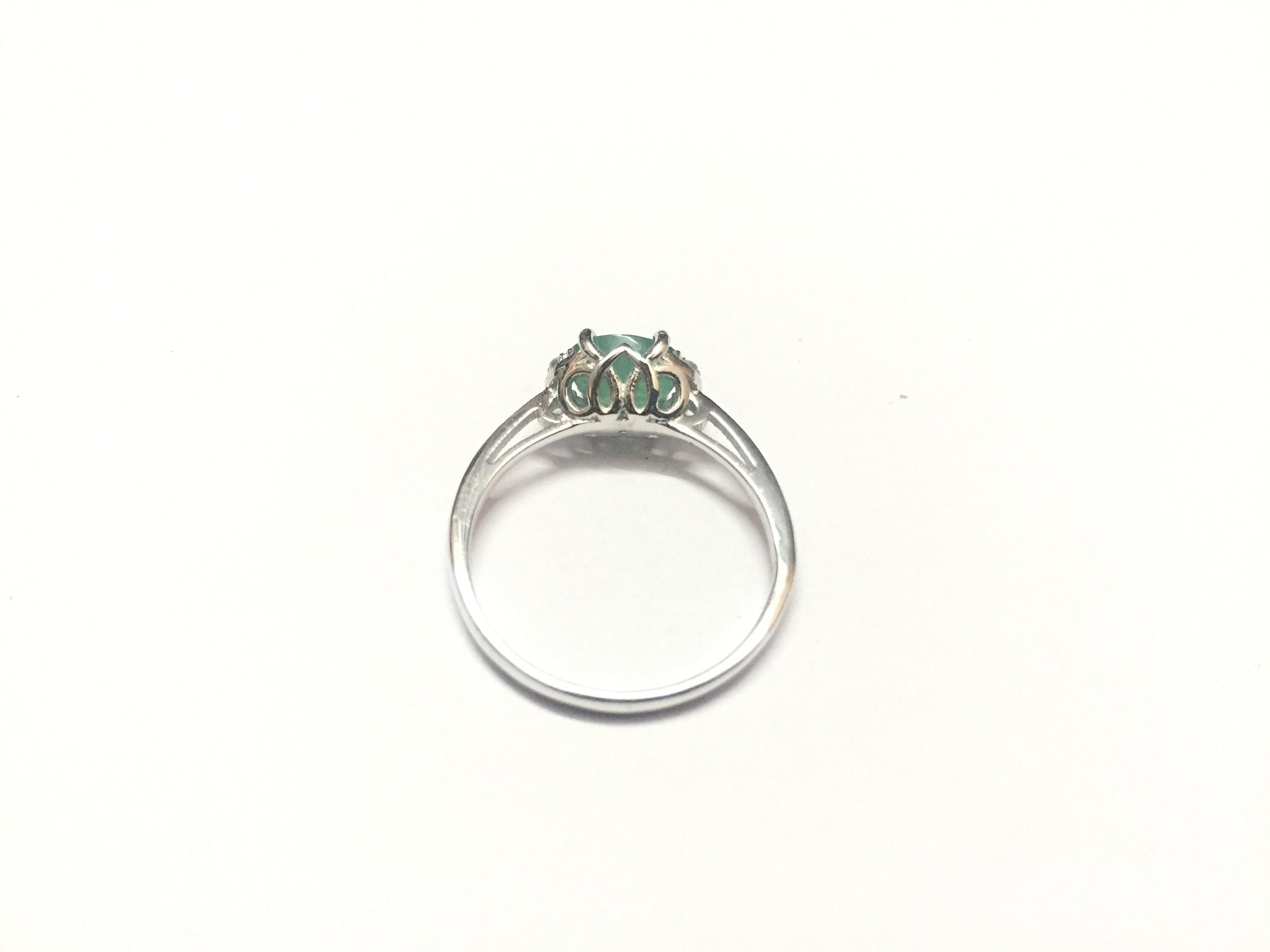 Beautiful Emerald Ring Sterling Silver 6x8 mm Oval Emerald Ring Emerald Ring Men Emerald Dainty Ring Natural Emerald Ring May Birthstone