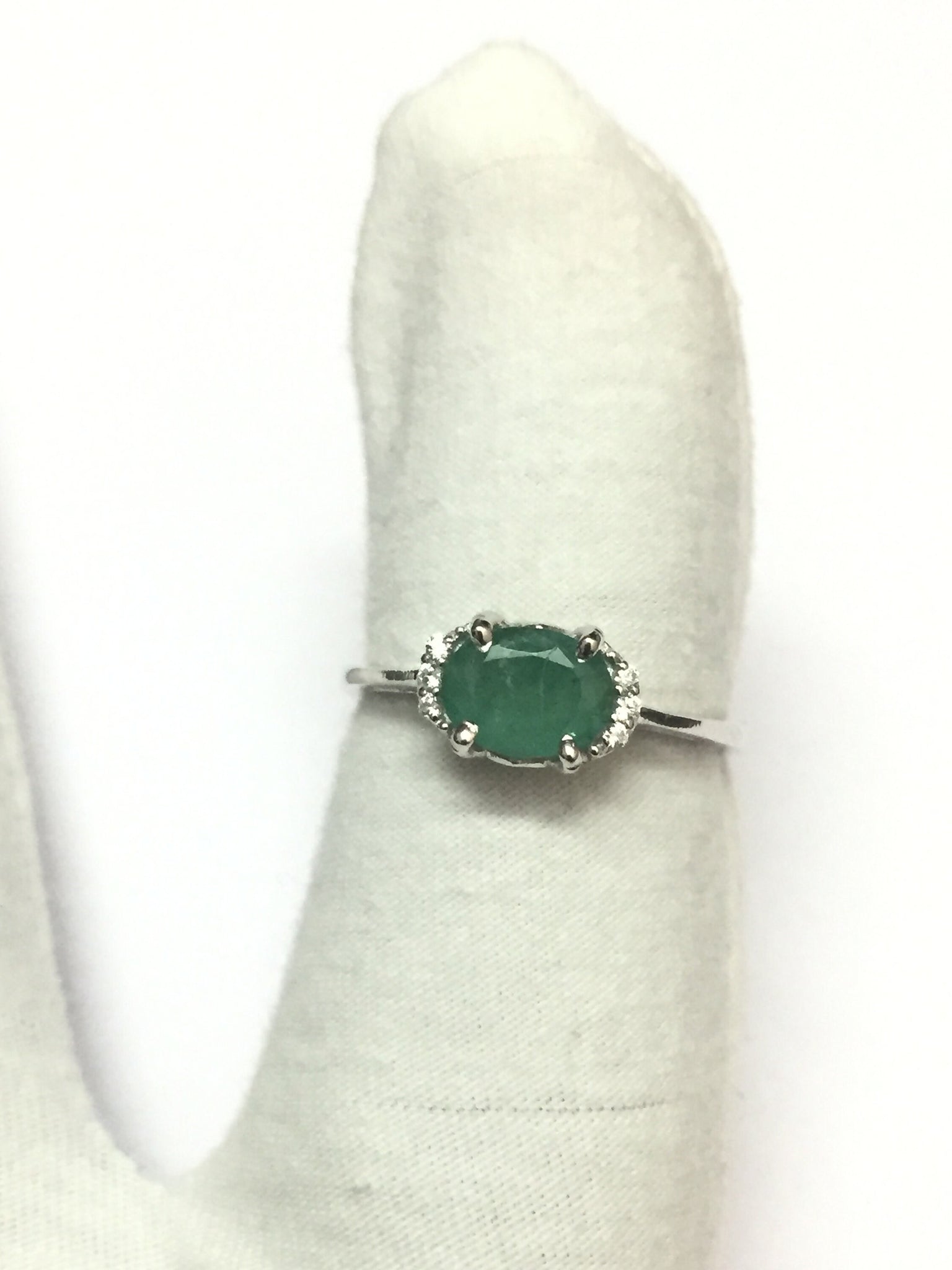Beautiful Emerald Ring Sterling Silver 6x8 mm Oval Emerald Ring Emerald Ring Men Emerald Dainty Ring Natural Emerald Ring May Birthstone