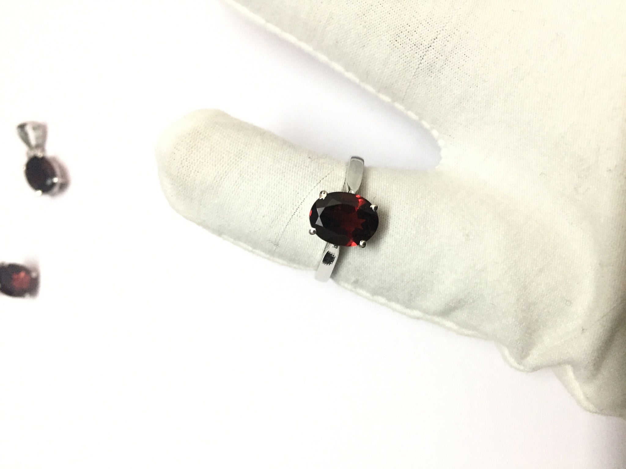 Sterling Silver Garnet Ring 5x7 mm 6x8 mm 7x9 mm , 8x10 mm Oval Ring Natural Garnet Ring Red Garnet Ring January Ring Red Stone Ring