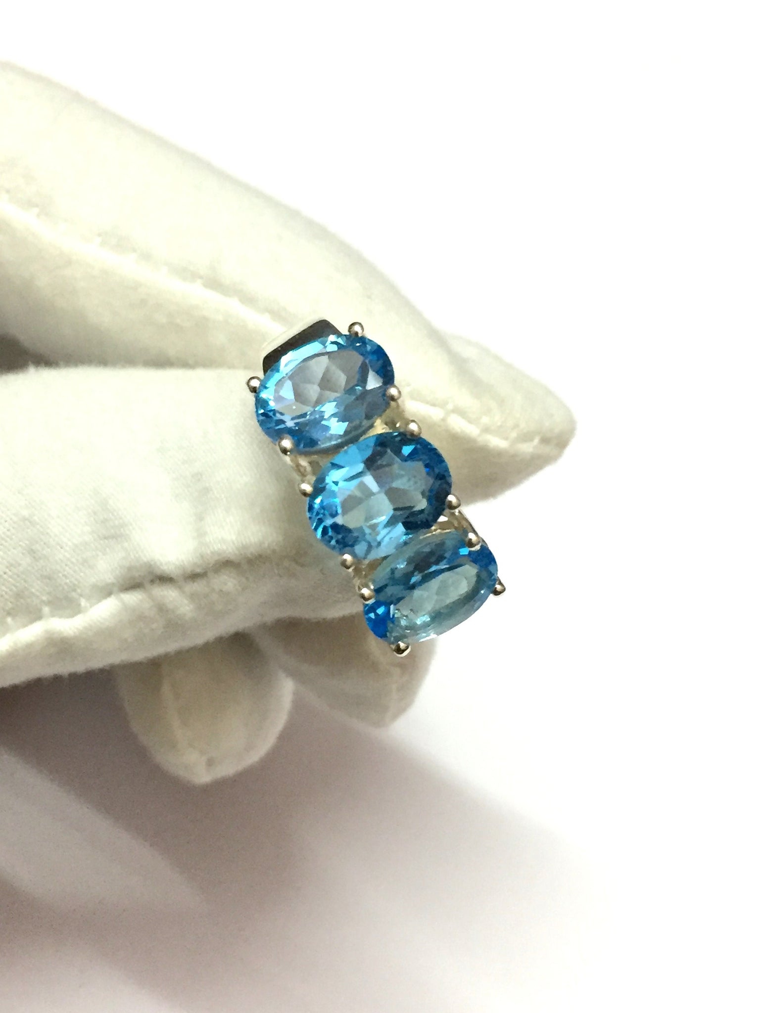 Natural Swiss Blue Topaz Ring 3 Stone Blue Topaz Silver Ring 925 Sterling Silver Blue Topaz Ring Topaz Rings Women 6.5 Ct Blue Topaz Rings