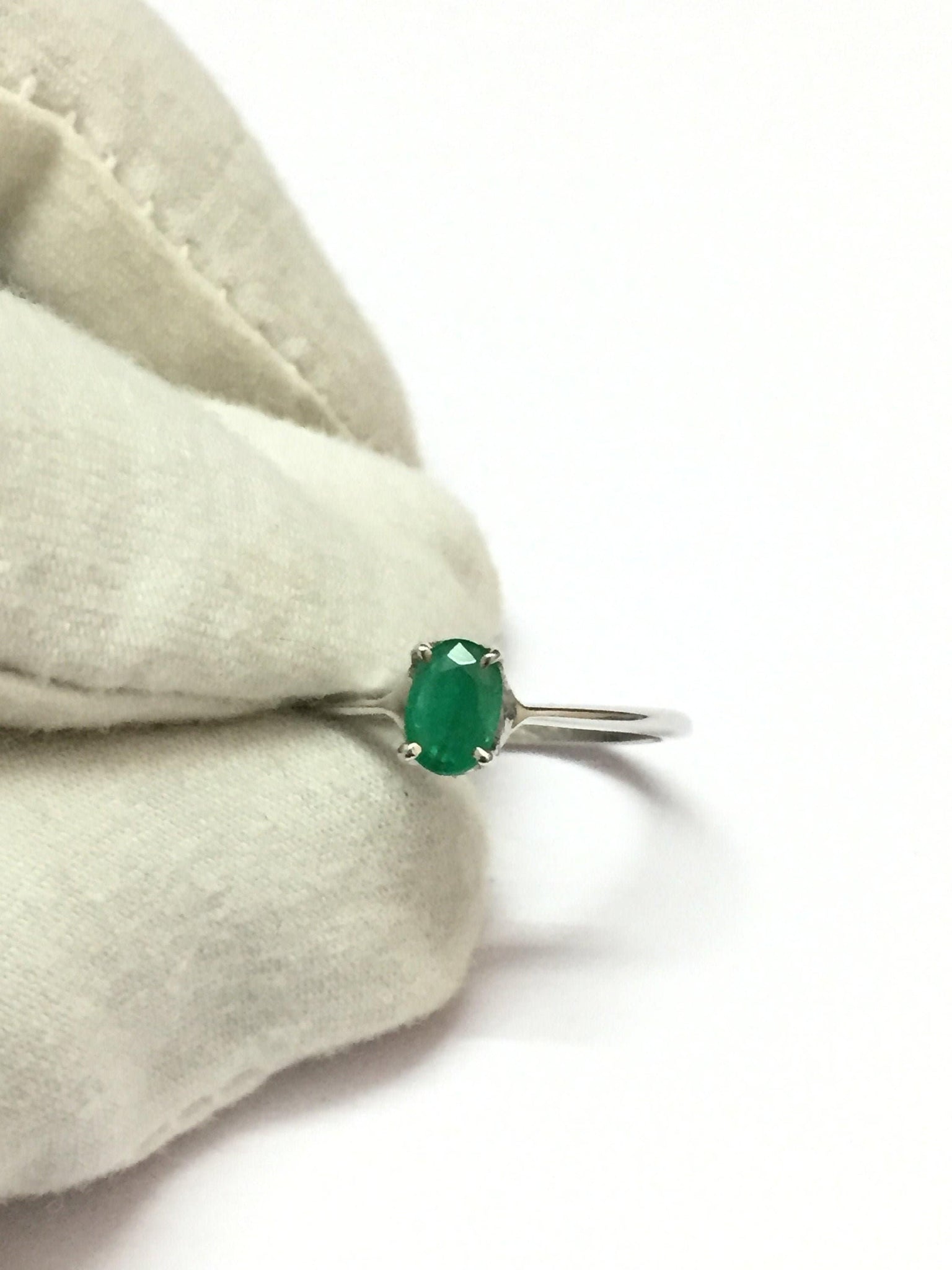 Emerald Ring Sterling Silver Emerald Ring 4x6 mm Oval Emerald Band Tiny Emerald Ring May Birthstone Ring Natural Emerald Ring