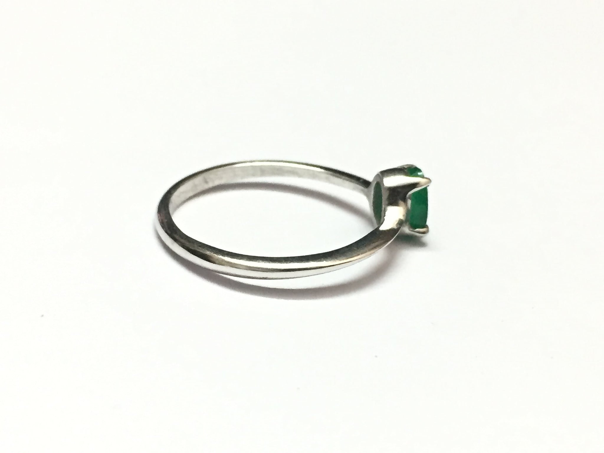 Emerald Ring Sterling Silver Emerald Ring 4x6 mm Oval Emerald Band Tiny Emerald Ring May Birthstone Ring Natural Emerald Ring