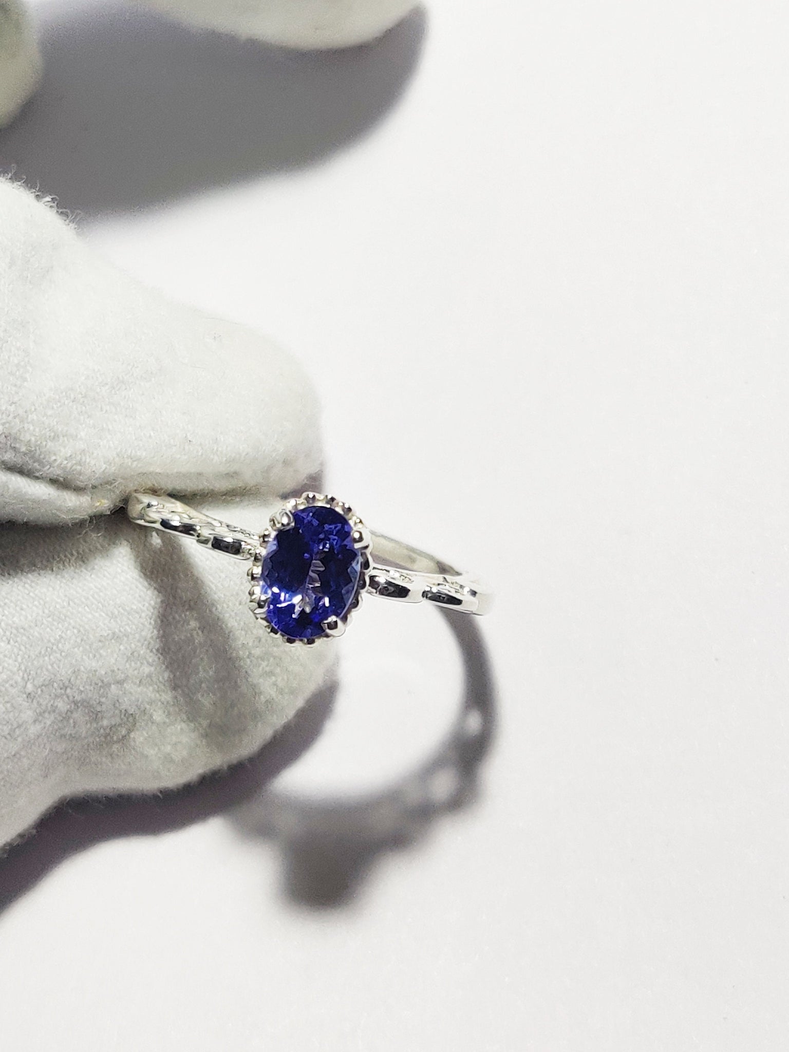 Natural Tanzanite Ring 1 Ct Tanzanite Real Tanzanite Ring Engagement Ring December Birthstone Tanzanite Jewelry Tanzanite Silver Ring