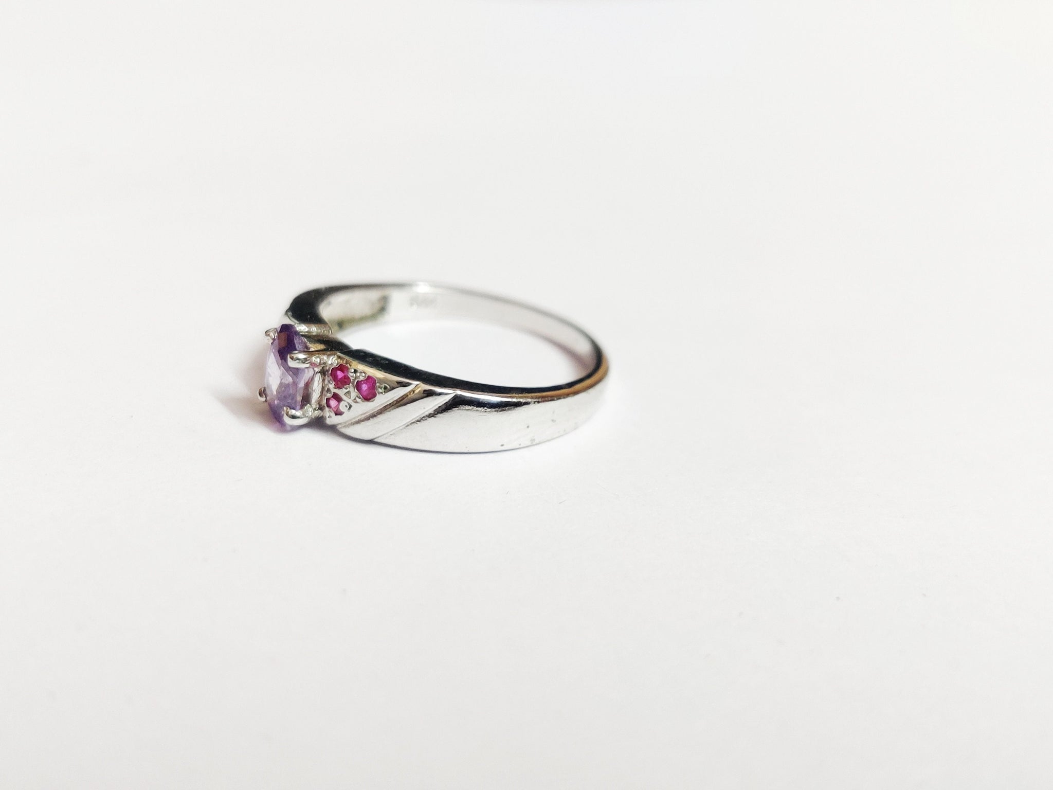 Silver Amethyst Ring Natural Amethyst Promise Ring Amethyst Band Purple Stone Ring 925 Sterling Silver Amethyst Ring