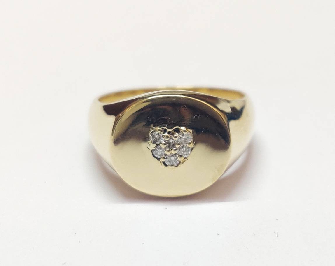 18K Gold Diamond Signet Ring High Quality Diamond Heart Signet Ring 18K Gold Ring Signet Ring Women Signet Ring Men 18K Gold Diamond Pinky