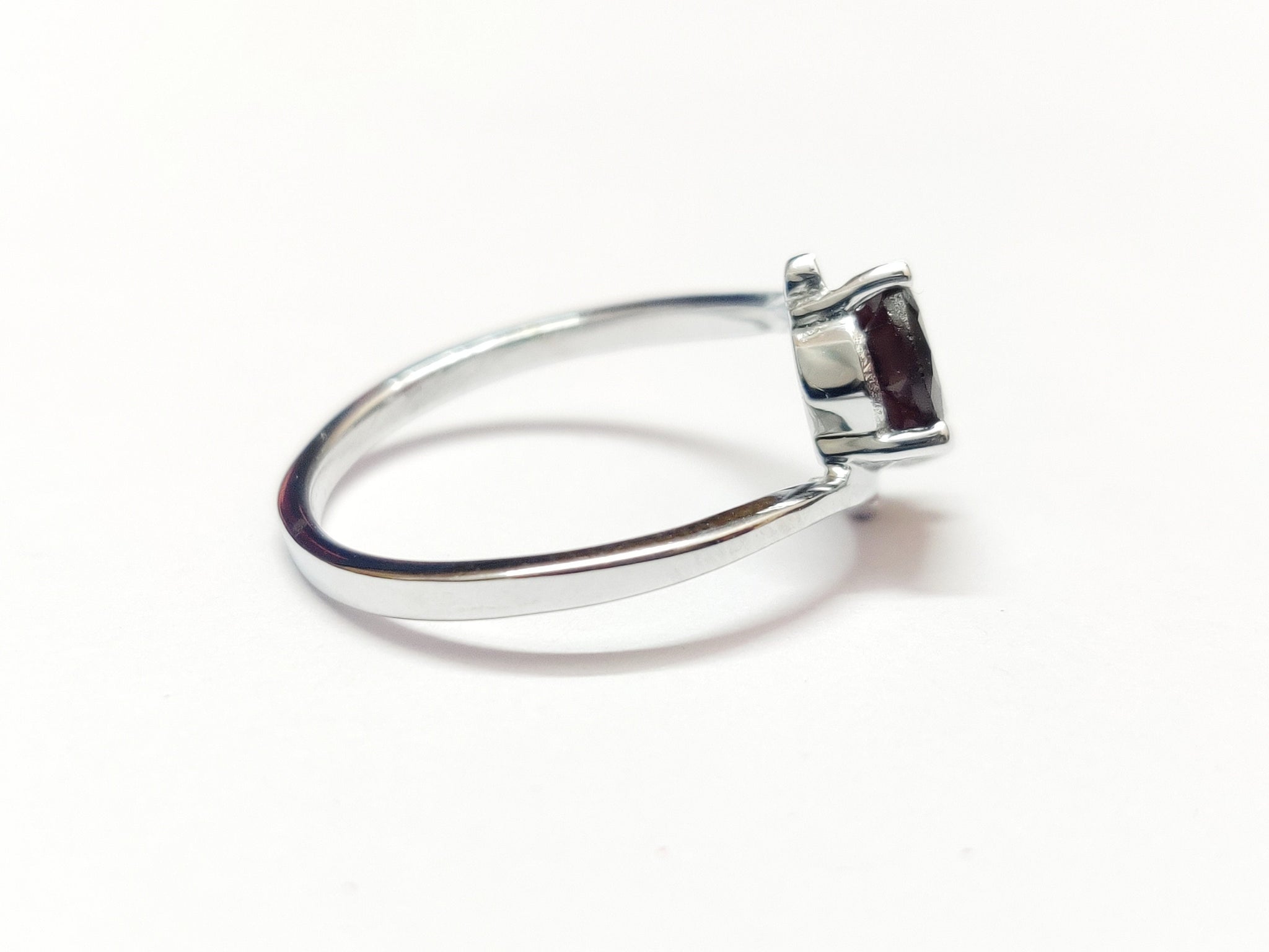 Silver Garnet Ring High Quality 1.2 Ct Garnet Ring 6x8 mm Oval Garnet Promise Ring January Birthstone Ring 925 Sterling Silver Garnet Ring