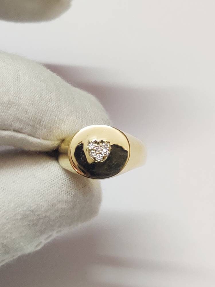 18K Gold Diamond Signet Ring High Quality Diamond Heart Signet Ring 18K Gold Ring Signet Ring Women Signet Ring Men 18K Gold Diamond Pinky