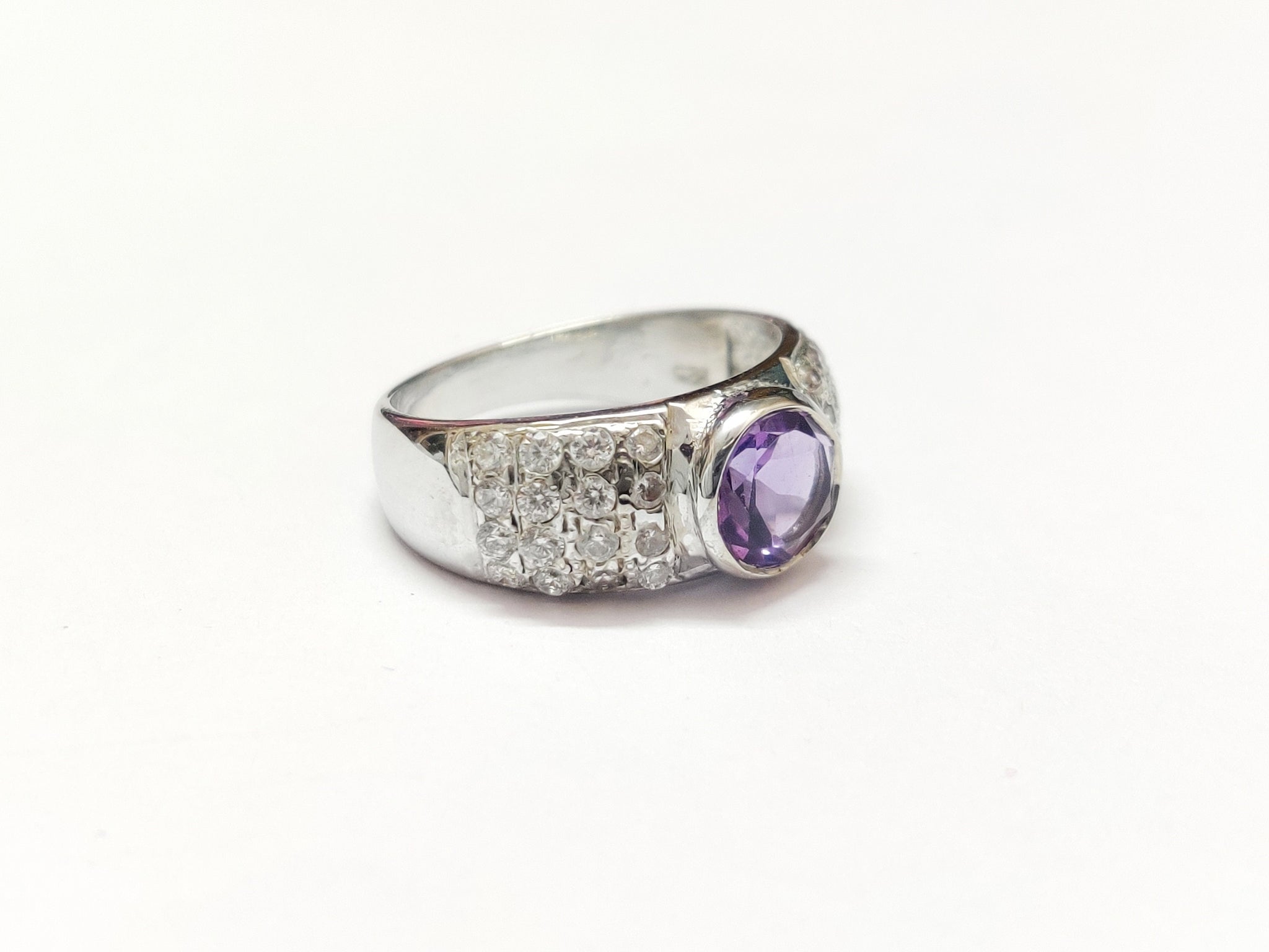 Silver Amethyst Ring Amethyst Solitaire Band Amethyst Engagement Ring February Birthstone Ring 925 Sterling Silver Amethyst Ring Men Women