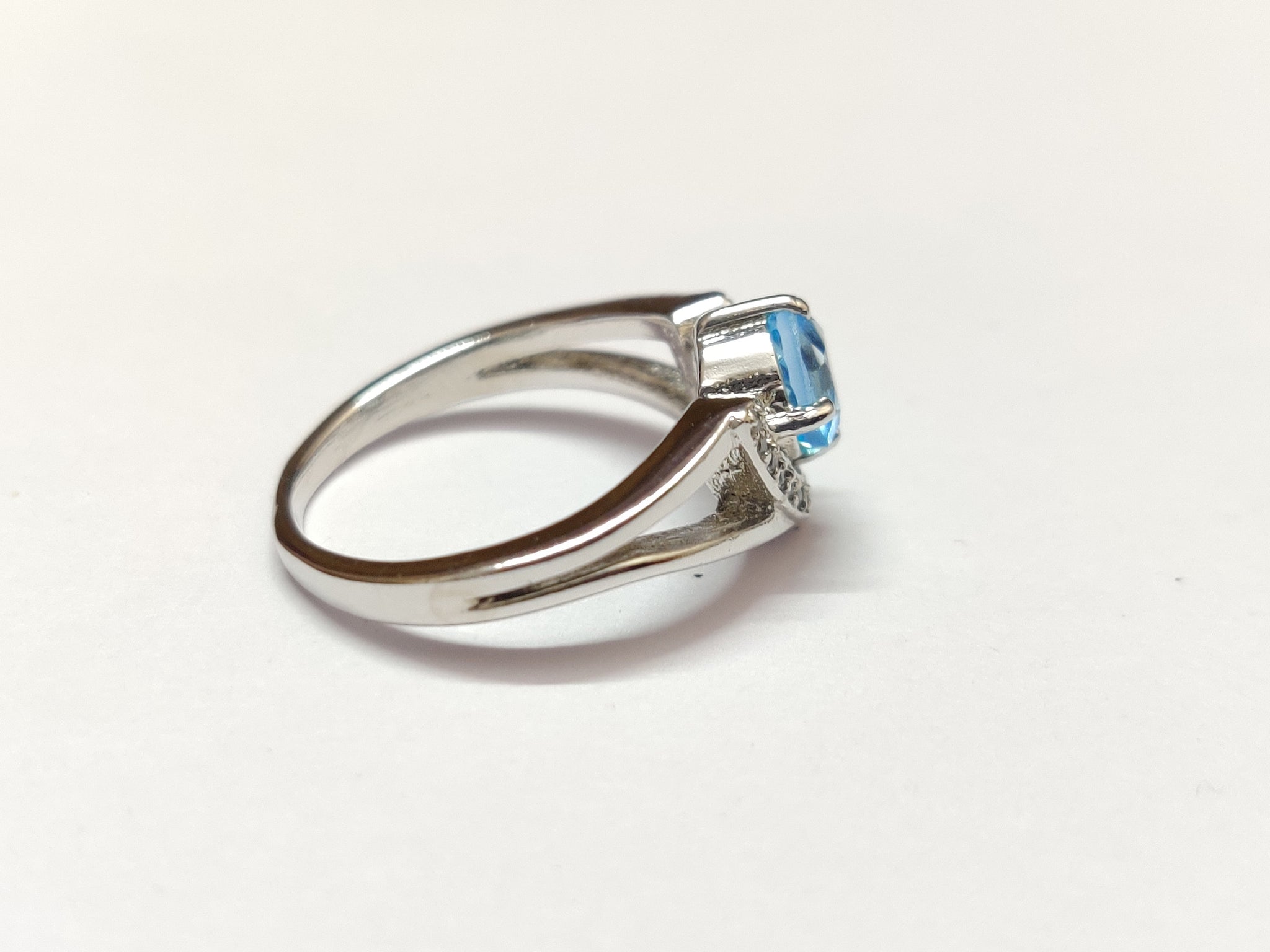 Swiss Blue Topaz Ring Silver Swiss Blue Topaz Engagement Ring 1.3 Ct Swiss Topaz Men Ring Natural Swiss Blue Topaz Promise Ring Birthstone
