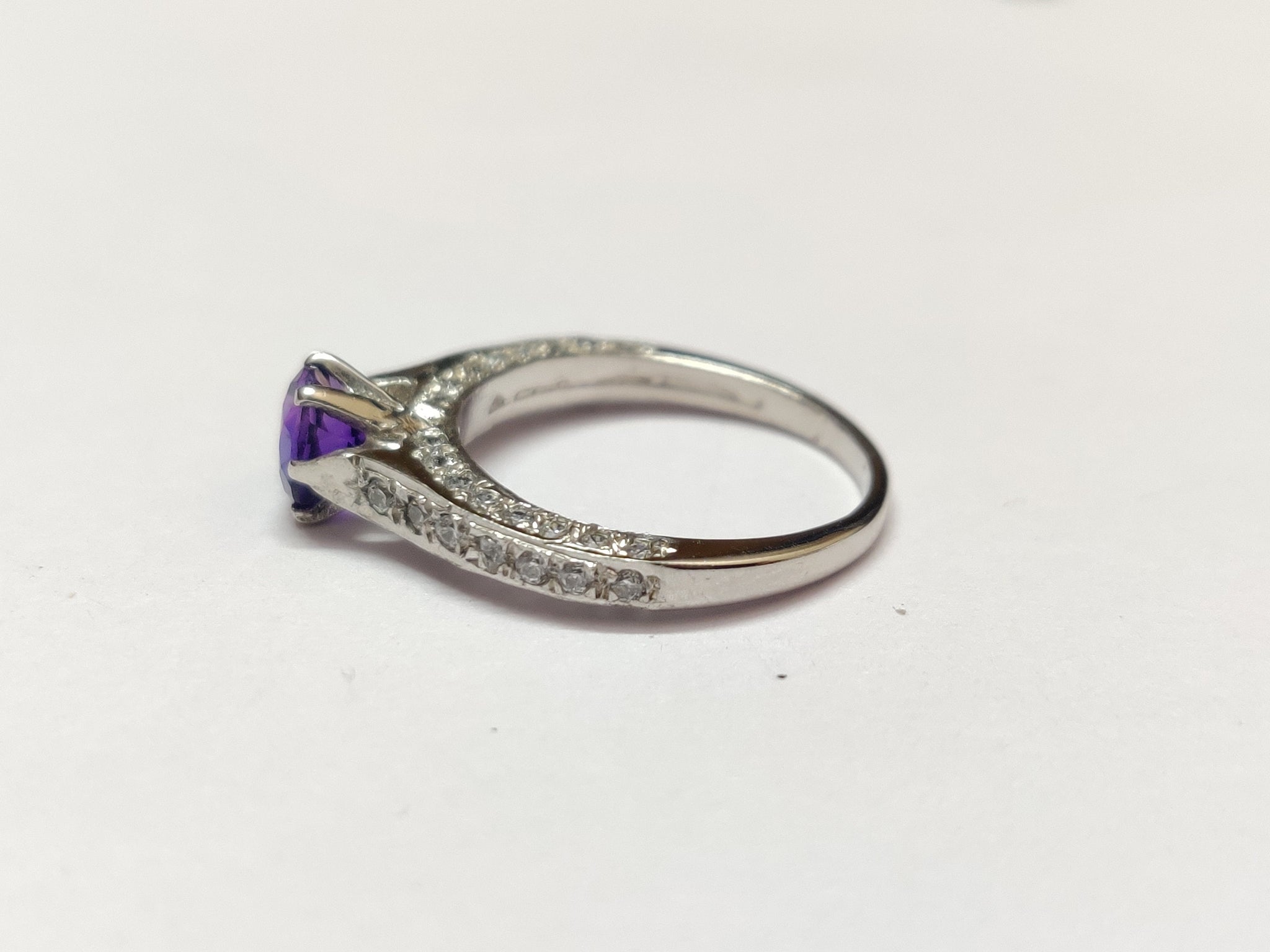 Silver Amethyst Ring 1 Ct Amethyst Engagement Ring 6 mm Round Amethyst Engagement Ring Amethyst Wedding Ring February Birthstone Ring