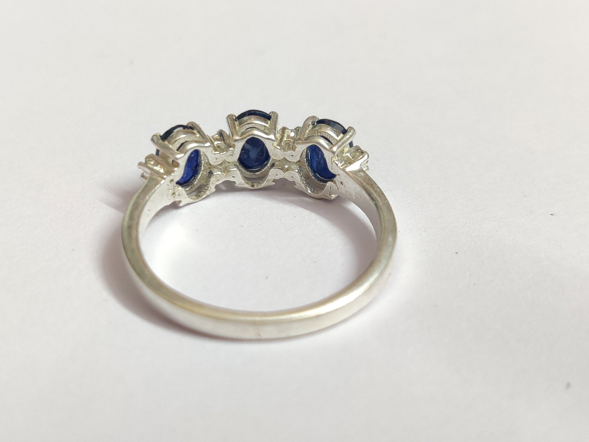 Silver Blue Sapphire Ring 3 Stone Blue Sapphire Ring 1.9 Ct Natural Blue Sapphire Band September Birthstone Ring Sapphire Promise Ring