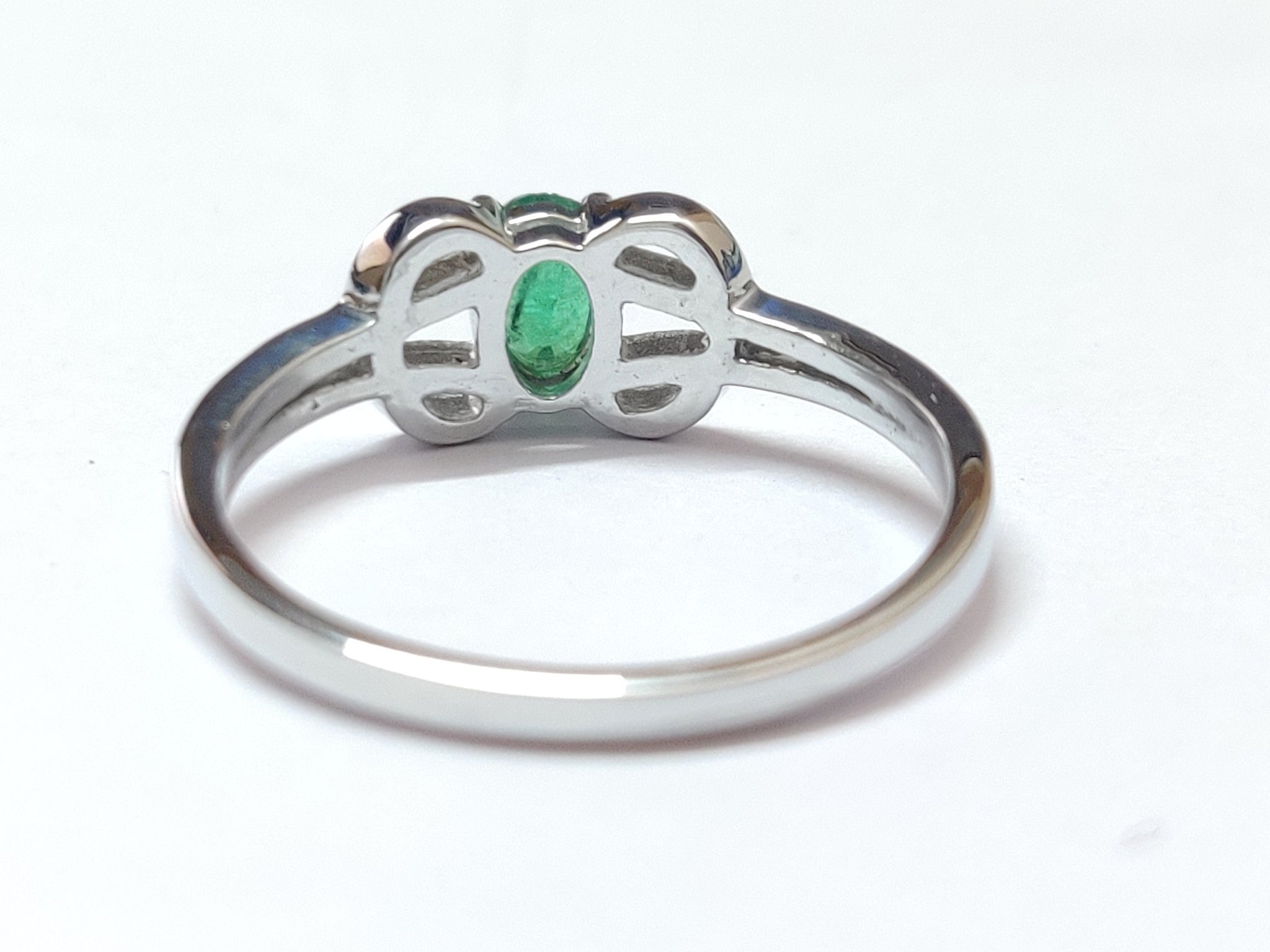 Tiny Emerald Ring Silver Emerald Dainty Ring 0.5 Ct Emerald  Genuine Emerald Ring Natural Emerald Ring 4x6 mm Oval Emerald Ring For Women