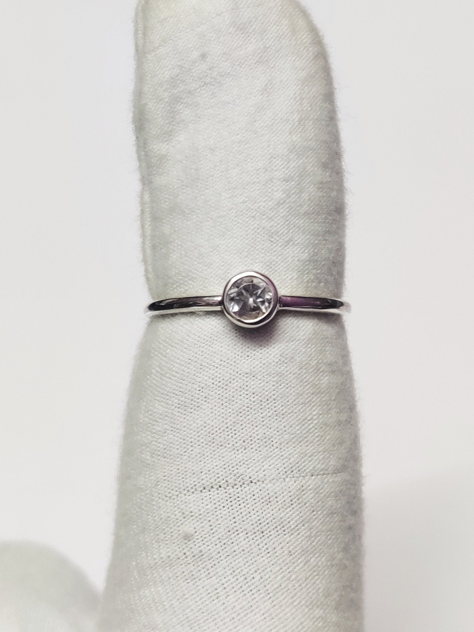 Silver White Topaz Band Natural White Topaz Band 0.2 Ct White Topaz Ring White Topaz Birthstone Ring December Birthstone Ring Promise Ring