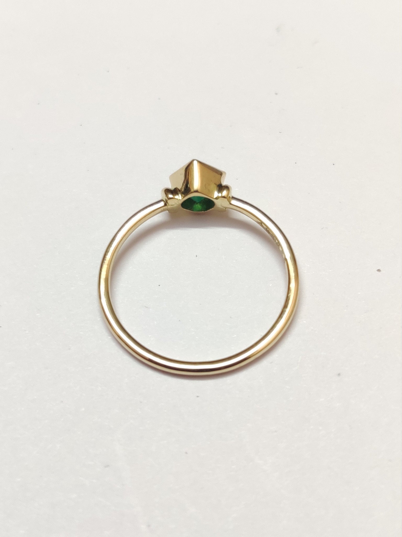 18K Gold Emerald Dainty Ring Solid Gold Emerald Ring 4 mm Square Emerald Ring Hallmarked 18K Gold Stacking Ring Natural Emerald Ring Men