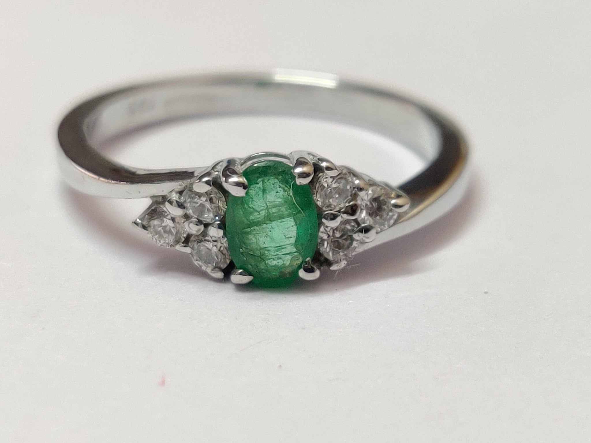 Silver Emerald Band Emerald Dainty Ring 0.5 Ct Emerald  Genuine Emerald Ring Natural Emerald Ring 4x6 mm Oval Emerald Ring For Women