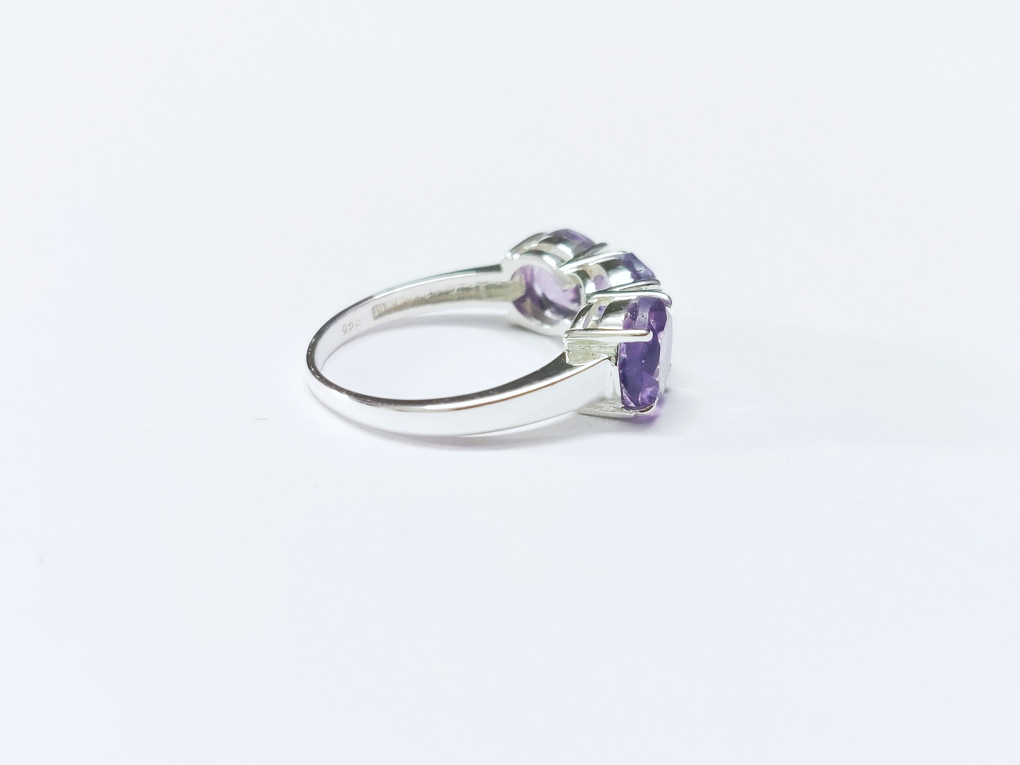 Silver Amethyst Ring Amethyst 3 Stone Ring 3.5 Ct Amethyst Ring Natural Amethyst Wedding Band Silver Amethyst Engagement Ring February Ring