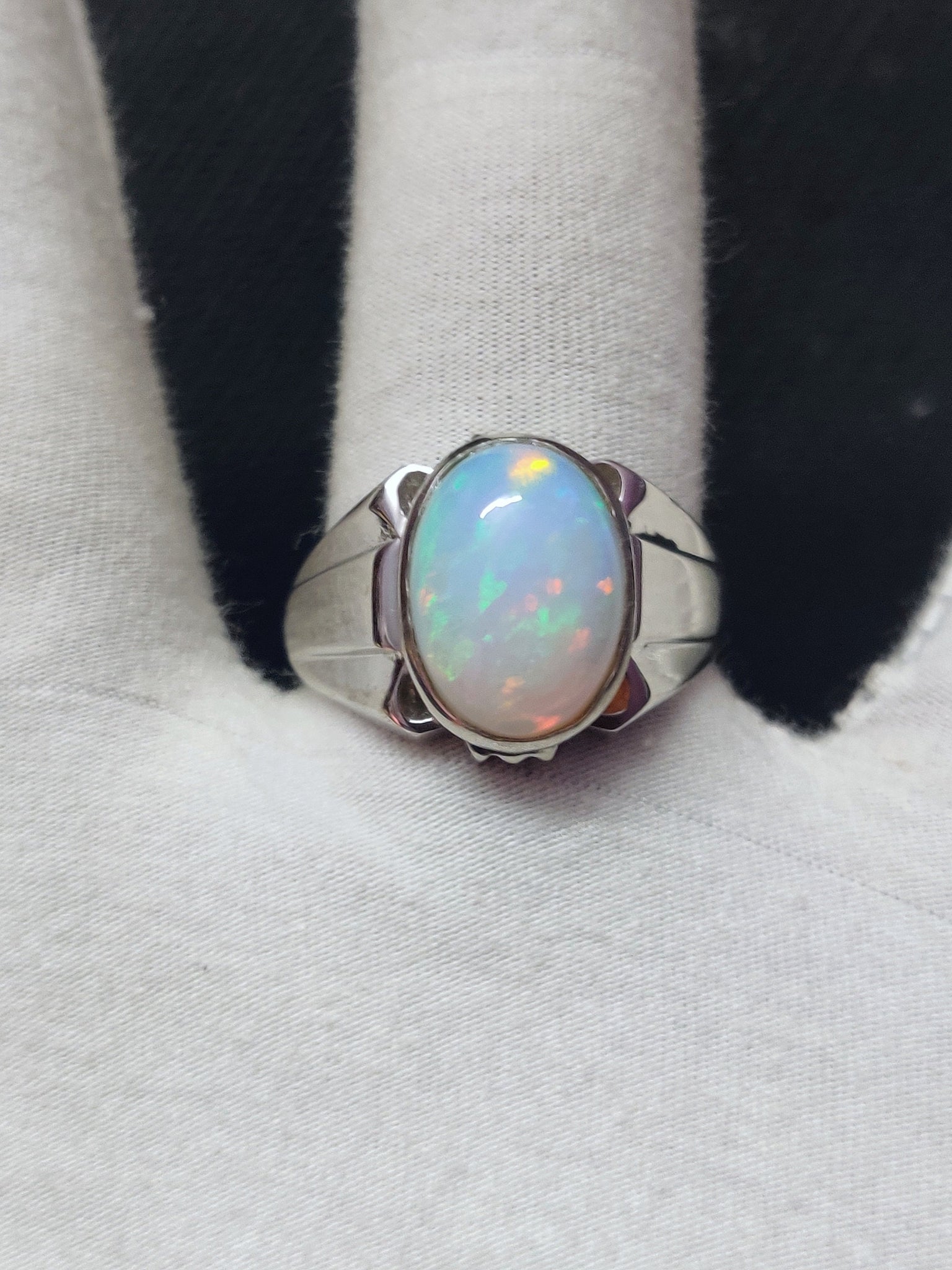 Opal Men Ring Natural Ethiopian Opal Men Ring 12x16 mm Oval 9 Ct Opal Statement Ring Heavy Silver Opal Men's Ring Sterling Silver Opal Ring