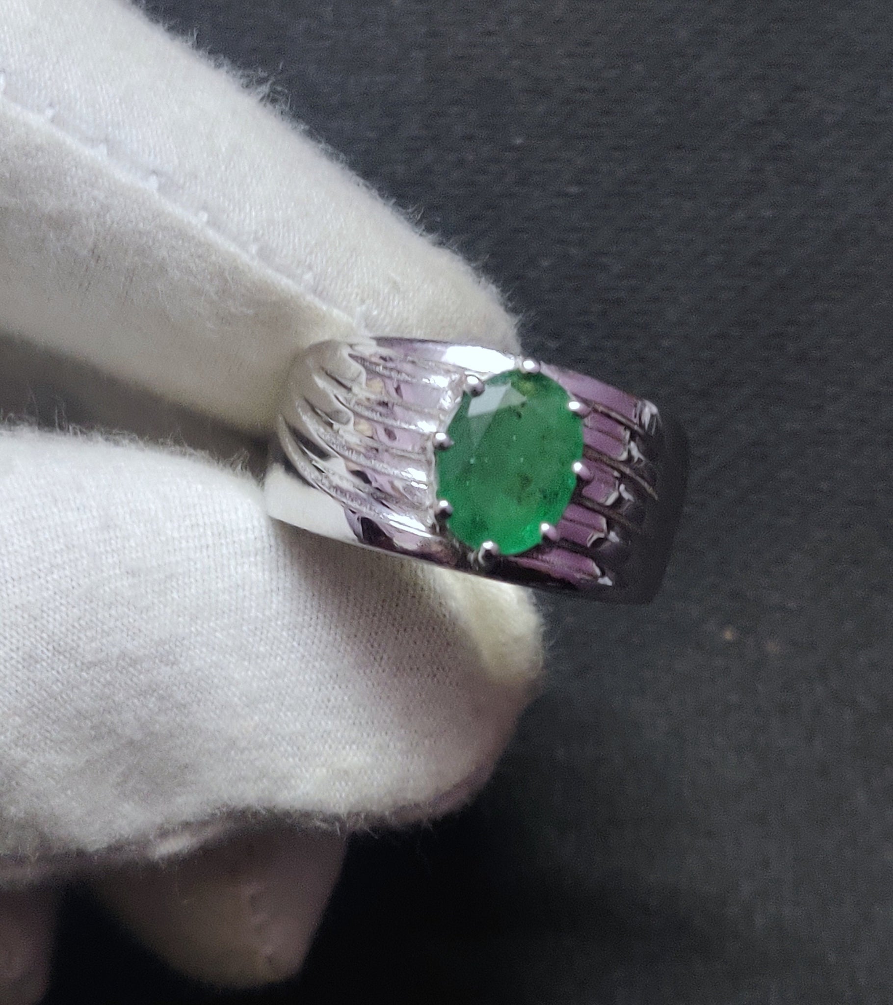 Emerald Mens Ring Natural Emerald Statement Ring 7x9 mm Oval 2.5 Ct Emerald Engagement Ring Sterling Silver Mens Emerald Wedding Band