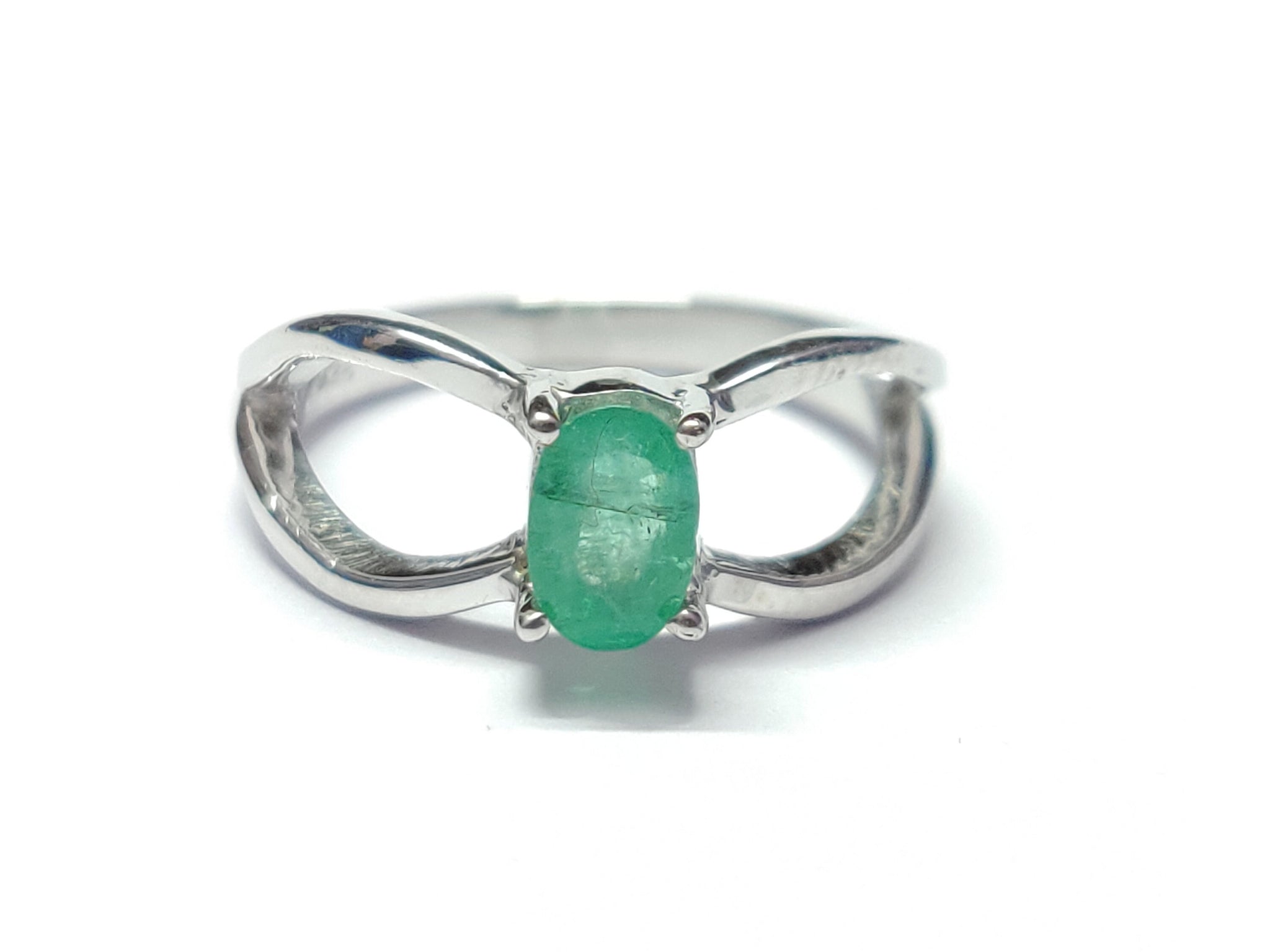 Tiny Emerald Band Sterling Silver Emerald Ring Daily Wear Emerald Ring 4x6 mm Oval 0.6 Ct Emerald Stacking Ring May Birthstone Ring