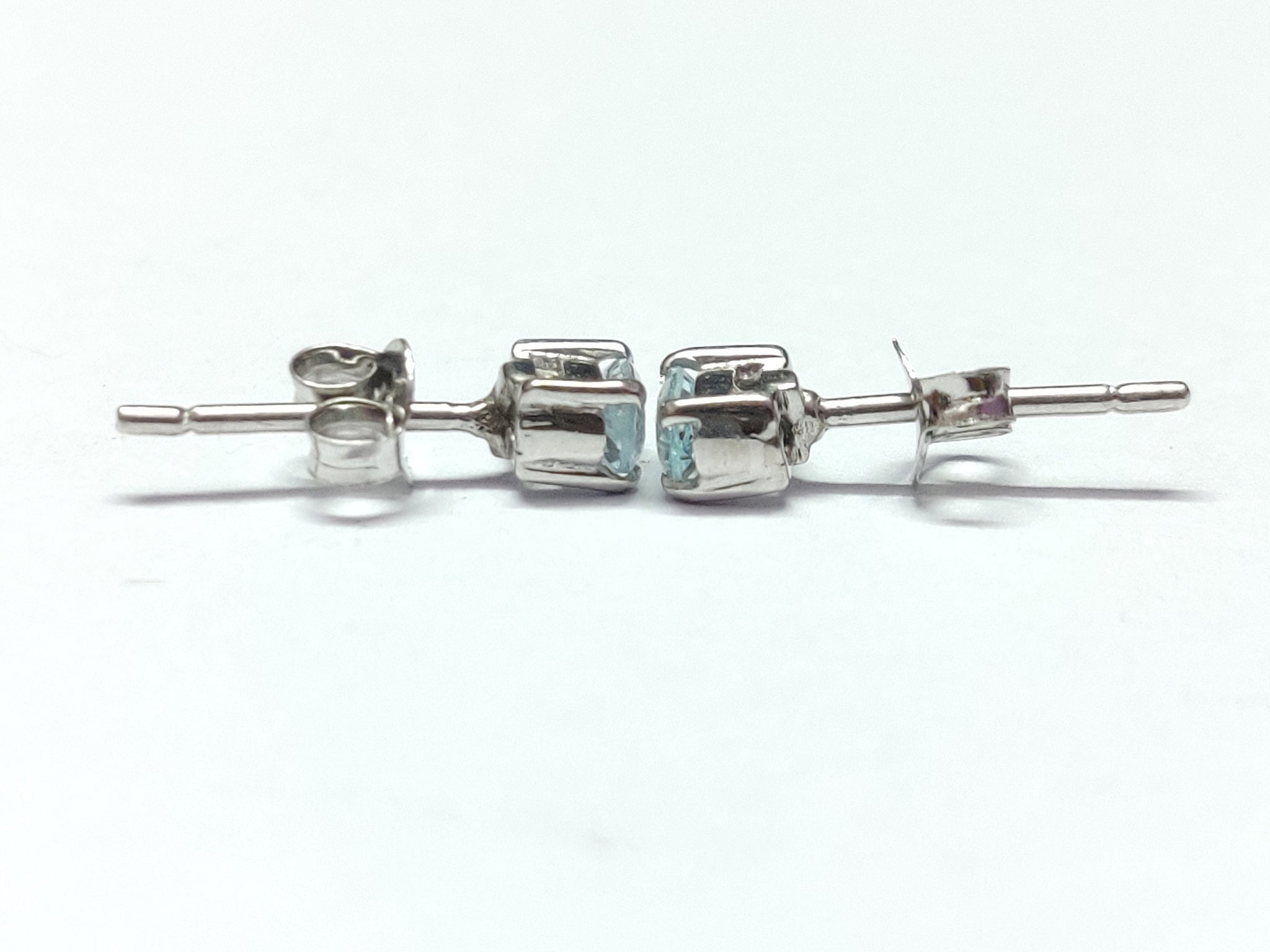 Silver Blue Topaz Ear Studs Natural Blue Topaz Stud Earring 4x6 mm Oval 0.5 Ct Blue Topaz Ear Studs Natural Blue Topaz Tiny Ear Studs