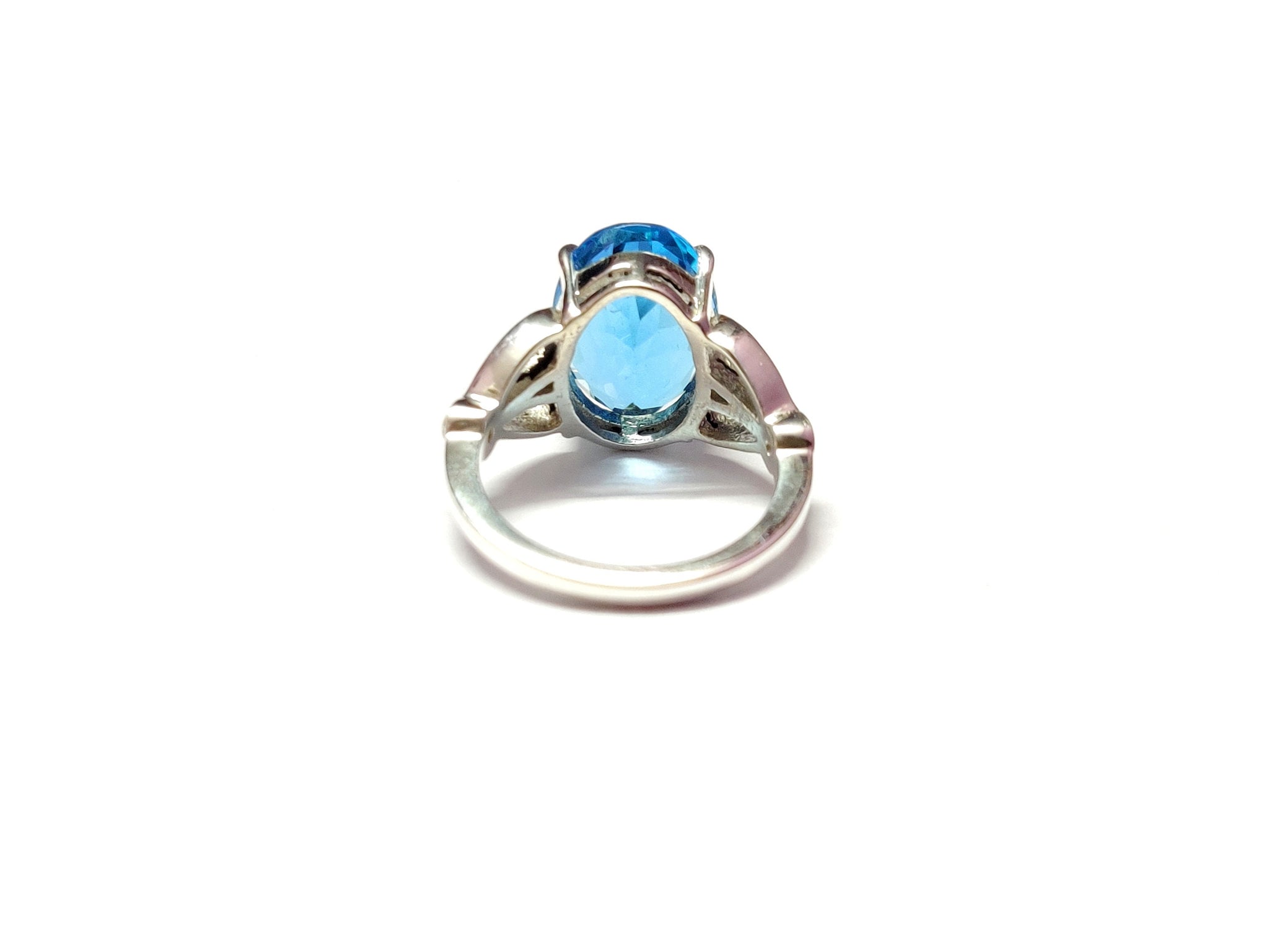 Swiss Blue Topaz Statement Ring 4.5 Ct Swiss Topaz Cocktail Ring Large Swiss Blue Topaz Ring AAA Swiss Blue Topaz Engagement Ring