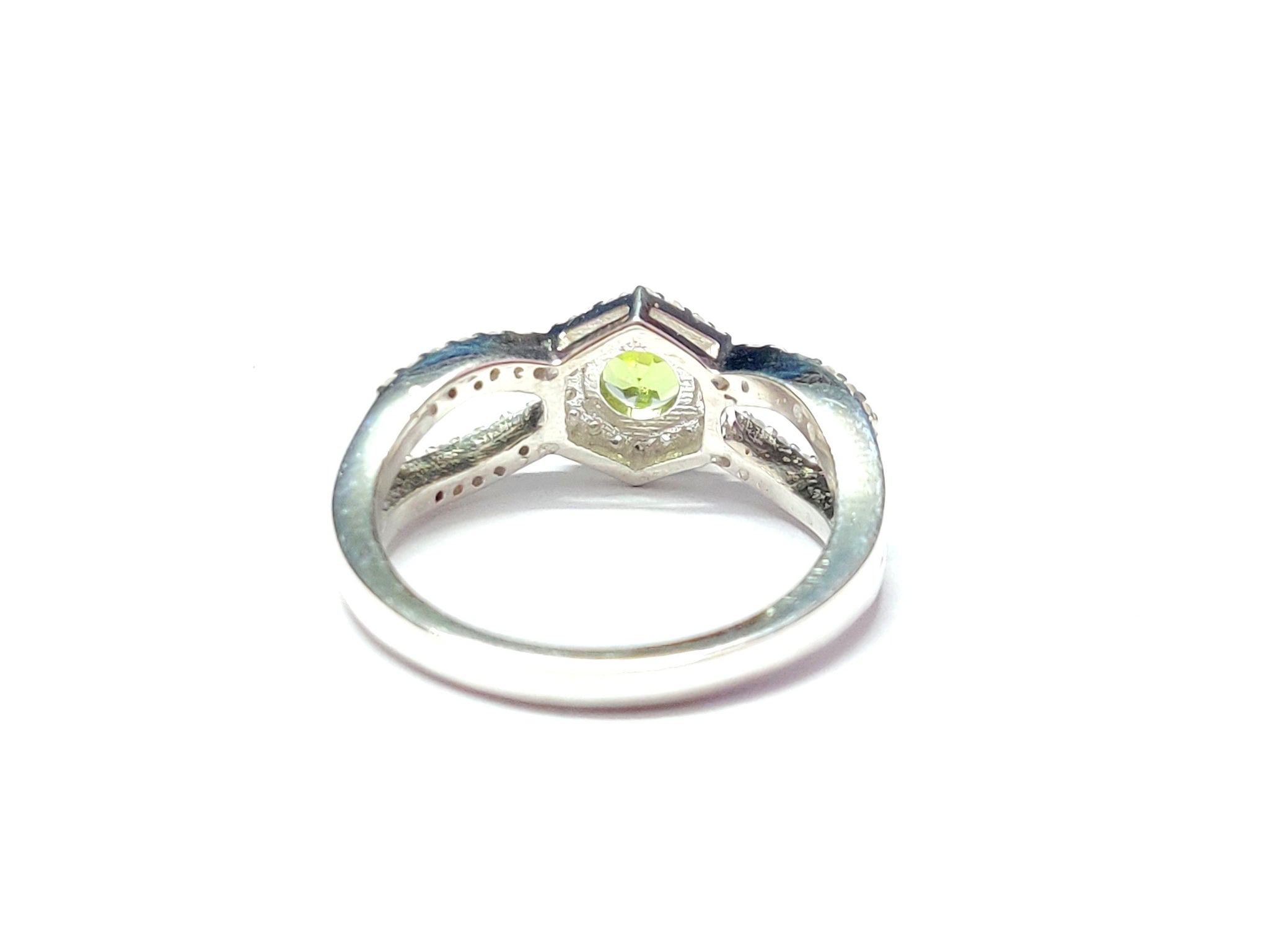 Peridot Engagement Ring Natural Peridot Solitaire Ring Green Peridot Anniversary Ring Peridot Promise Ring Peridot Birthstone Ring