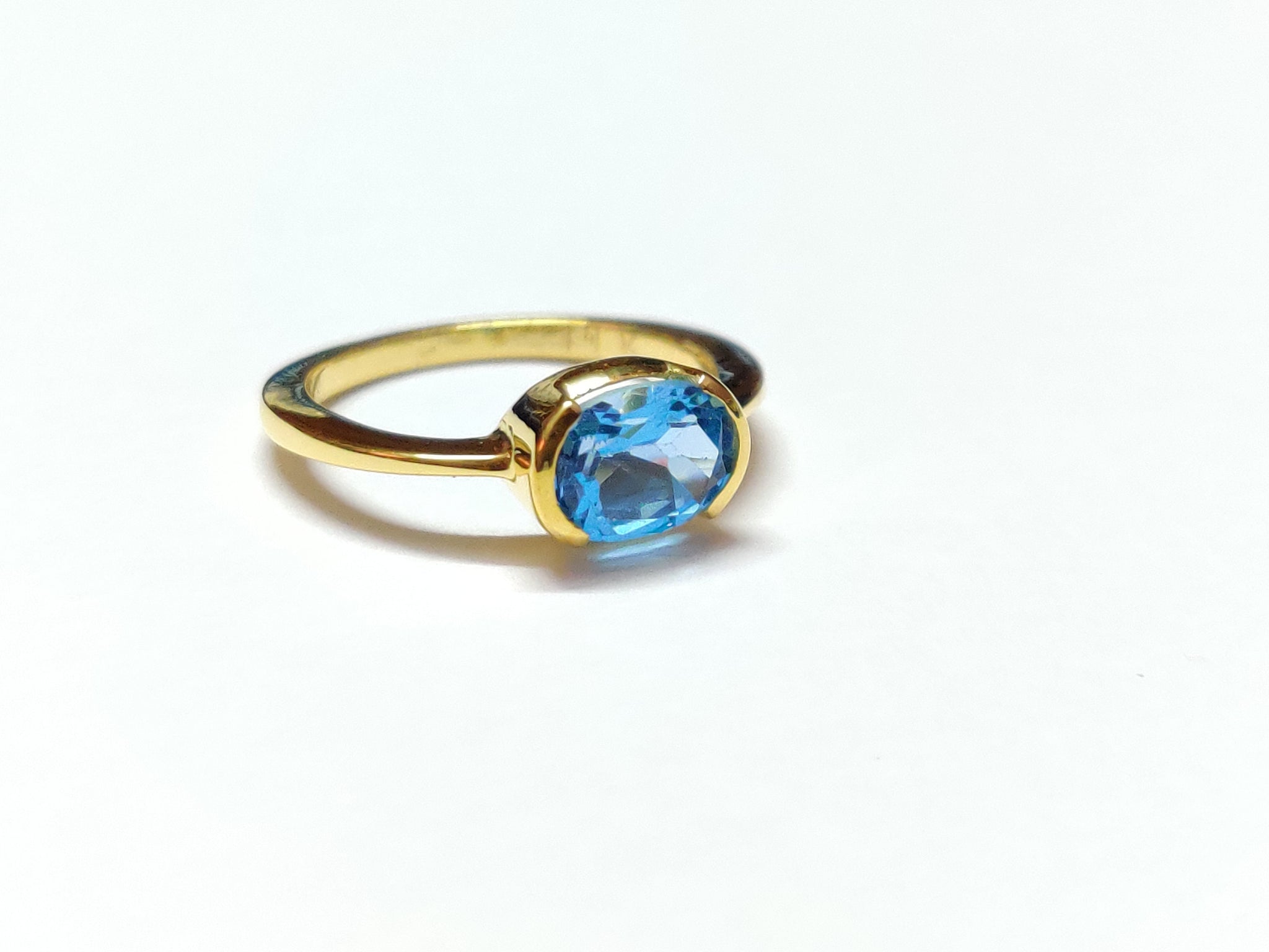 18K Yellow Gold Blue Topaz Ring Gold Swiss Topaz Solitaire Ring Solid Yellow Gold Blue Topaz Promise Ring Topaz Anniversary Ring