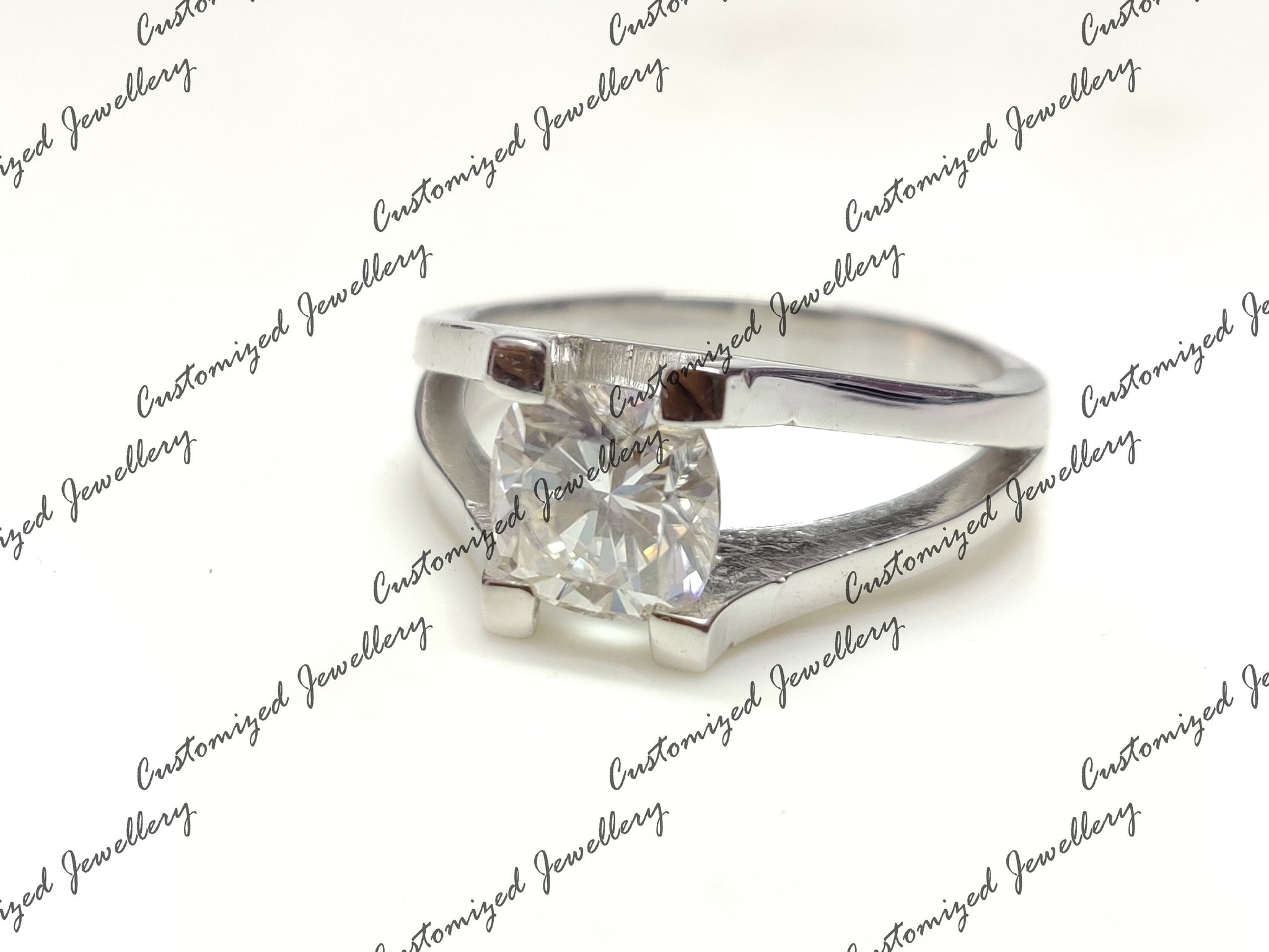 Natural Moissanite Statement Ring Cushion Cut Moissanite Band Big Moissanite Ring Moissanite Diamond Engagement Band 8 mm Cushion Moissanite